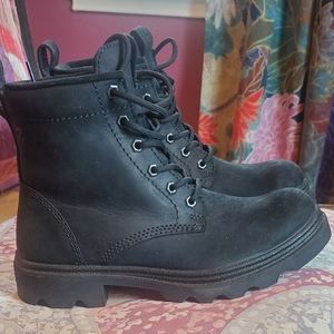 Ecco Women's Grainer Waterproof Ankle Boot